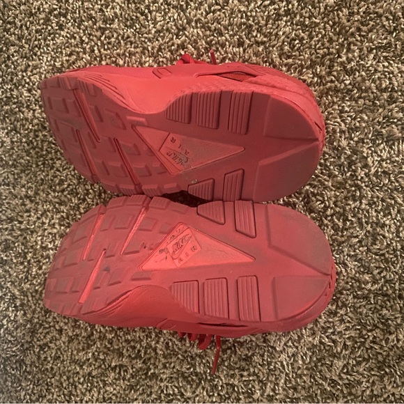 Nike Huarache triple red sz 8.5 - Picture 5 of 7